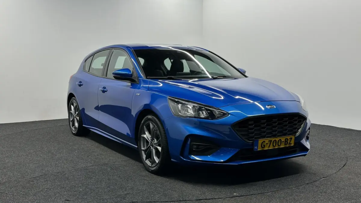 1.0 EcoBoost ST Line Business CARPLAY NAVI CRUISE LM ECC 107000 KM.