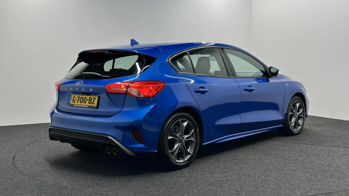 1.0 EcoBoost ST Line Business CARPLAY NAVI CRUISE LM ECC 107000 KM.