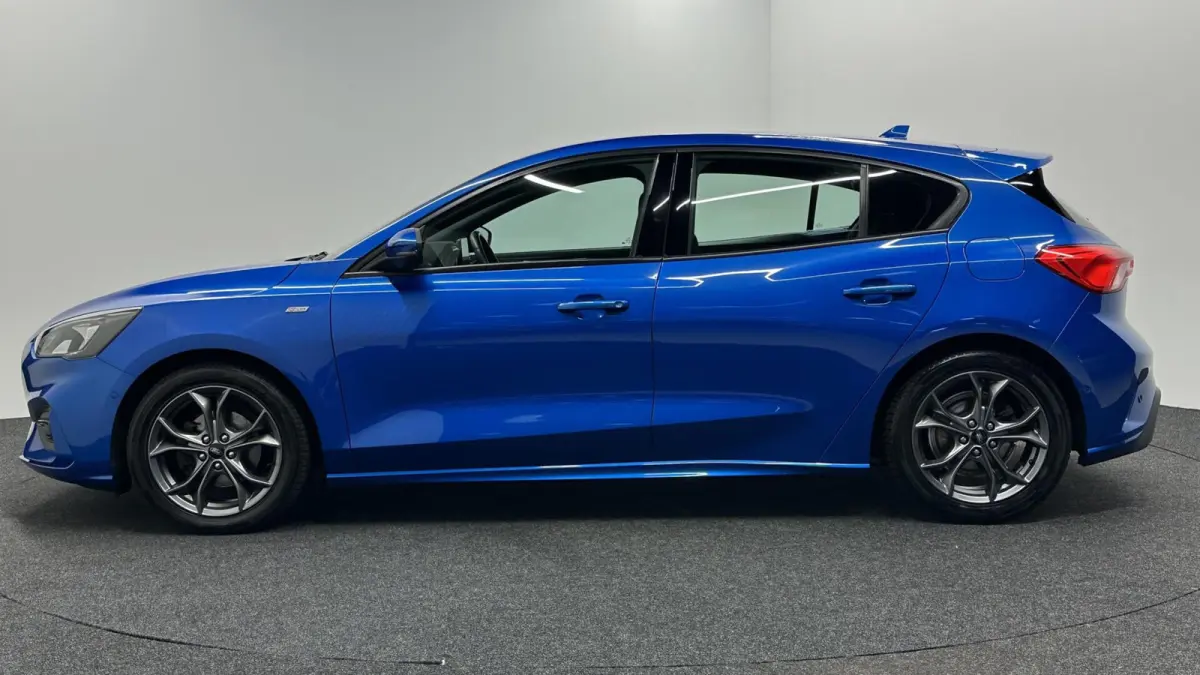 1.0 EcoBoost ST Line Business CARPLAY NAVI CRUISE LM ECC 107000 KM.