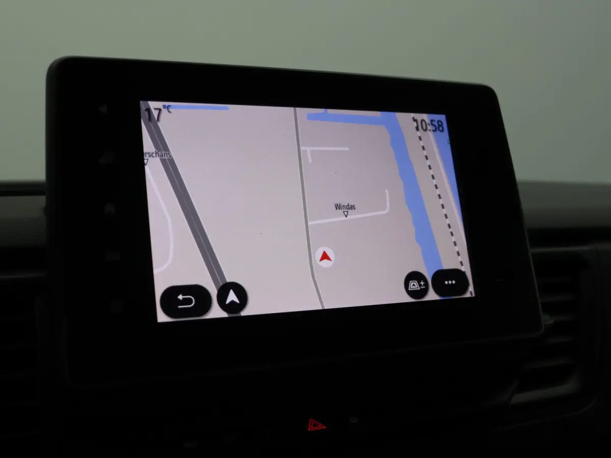 2.0 dCi 110pk T30 L2H1 Comfort | Parkeersensoren | Laadruimtebetimmering | Vierseizoensbanden | Navigatie |