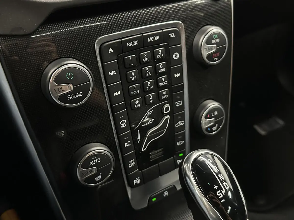 1.5 T3 Polar+ Luxury LEER PANO NAVI TREKHAAK ECC CRUISE LM.