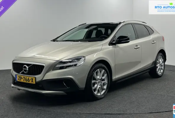 1.5 T3 Polar+ Luxury LEER PANO NAVI TREKHAAK ECC CRUISE LM.