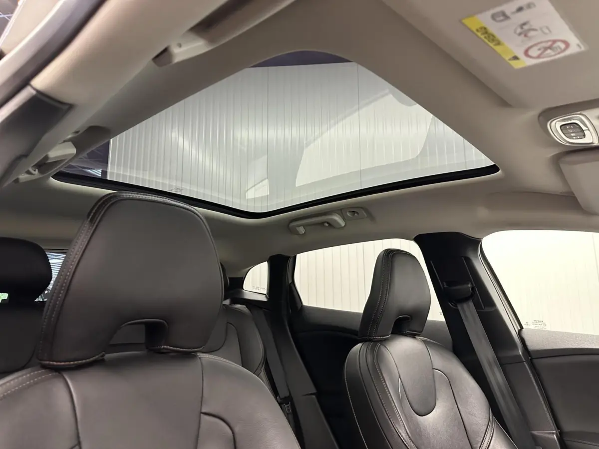 1.5 T3 Polar+ Luxury LEER PANO NAVI TREKHAAK ECC CRUISE LM.