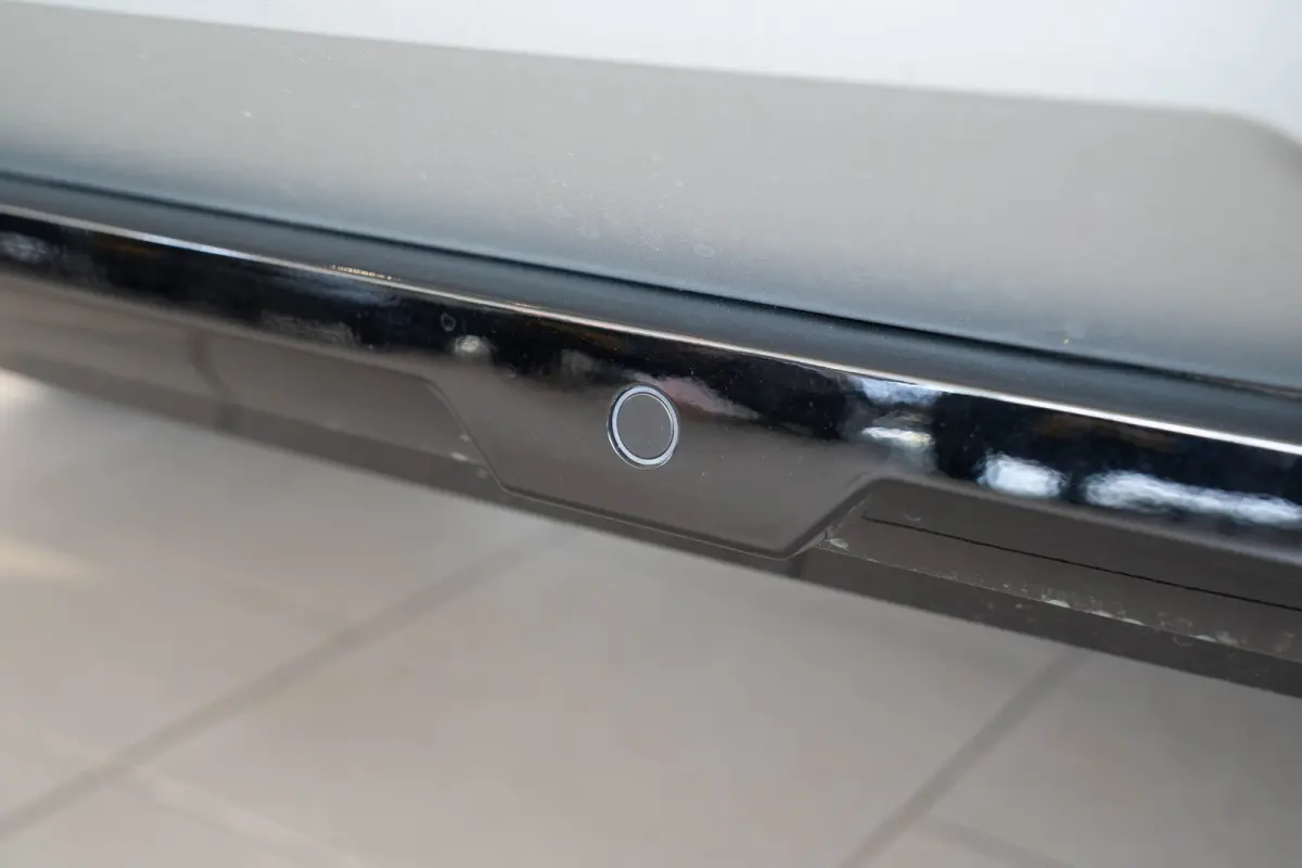 1.6 e-Hybrid Plug-In First Edition | Tot 8 Jaar Garantie | Lederen Bekleding | Schuif-Kanteldak | Camera | Keyless | LED | Stoelverwarming & Massage |