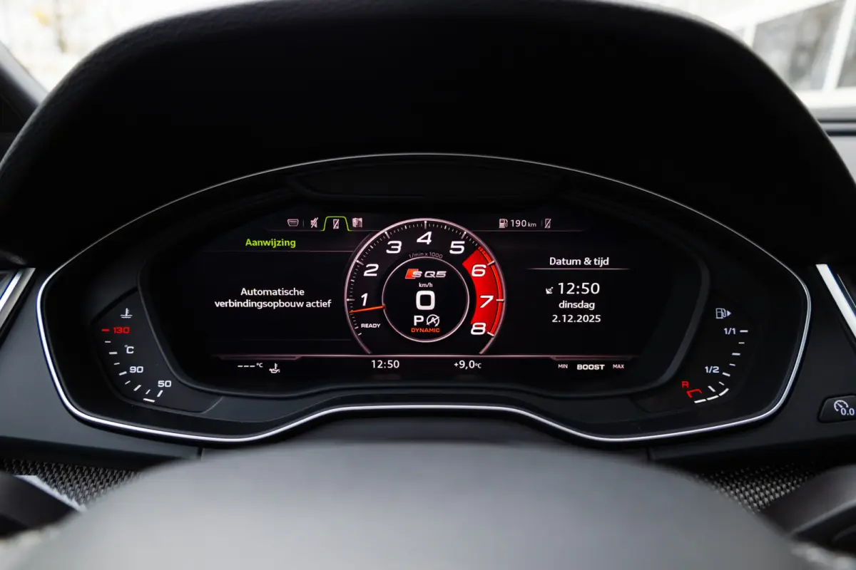 SQ5 3.0 TFSI 354 pk SQ5 Quattro Pro Line Plus S-Line / Carbon/ Pano-Dak/ Keyless/ Head-Up/ Camera/ Adap.Cruise/ B&O-Sound/ Stand-Kachel/ Sport-Stoelen/ Stoel.Verw/ 21'' LMV