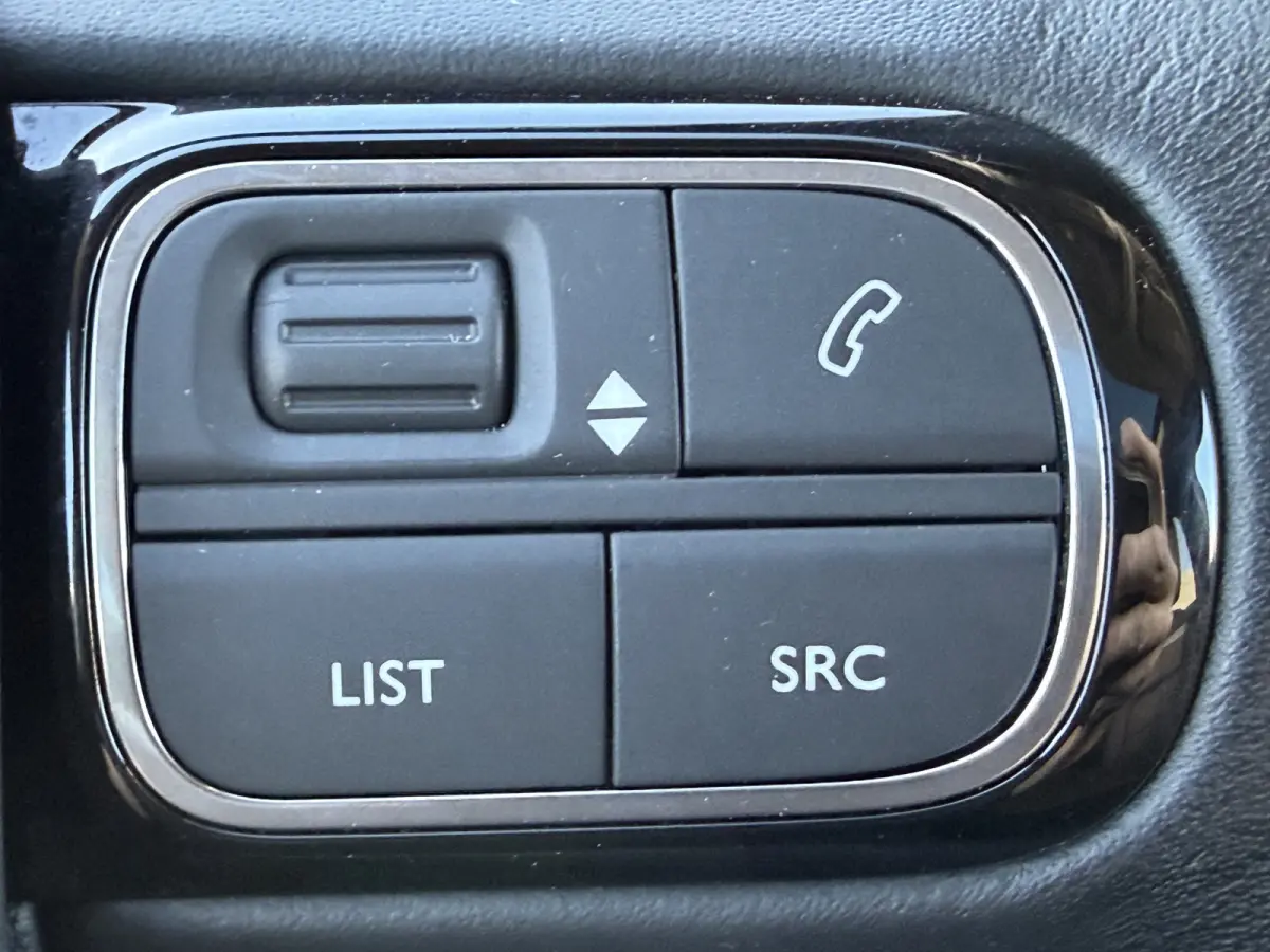 180pk Shine (Elektrisch Schuifdak - Trekhaak - Leder incl verwarming/massage/geheugen - Elektrische klep - LED - Grip Controle - Keyless Entry)