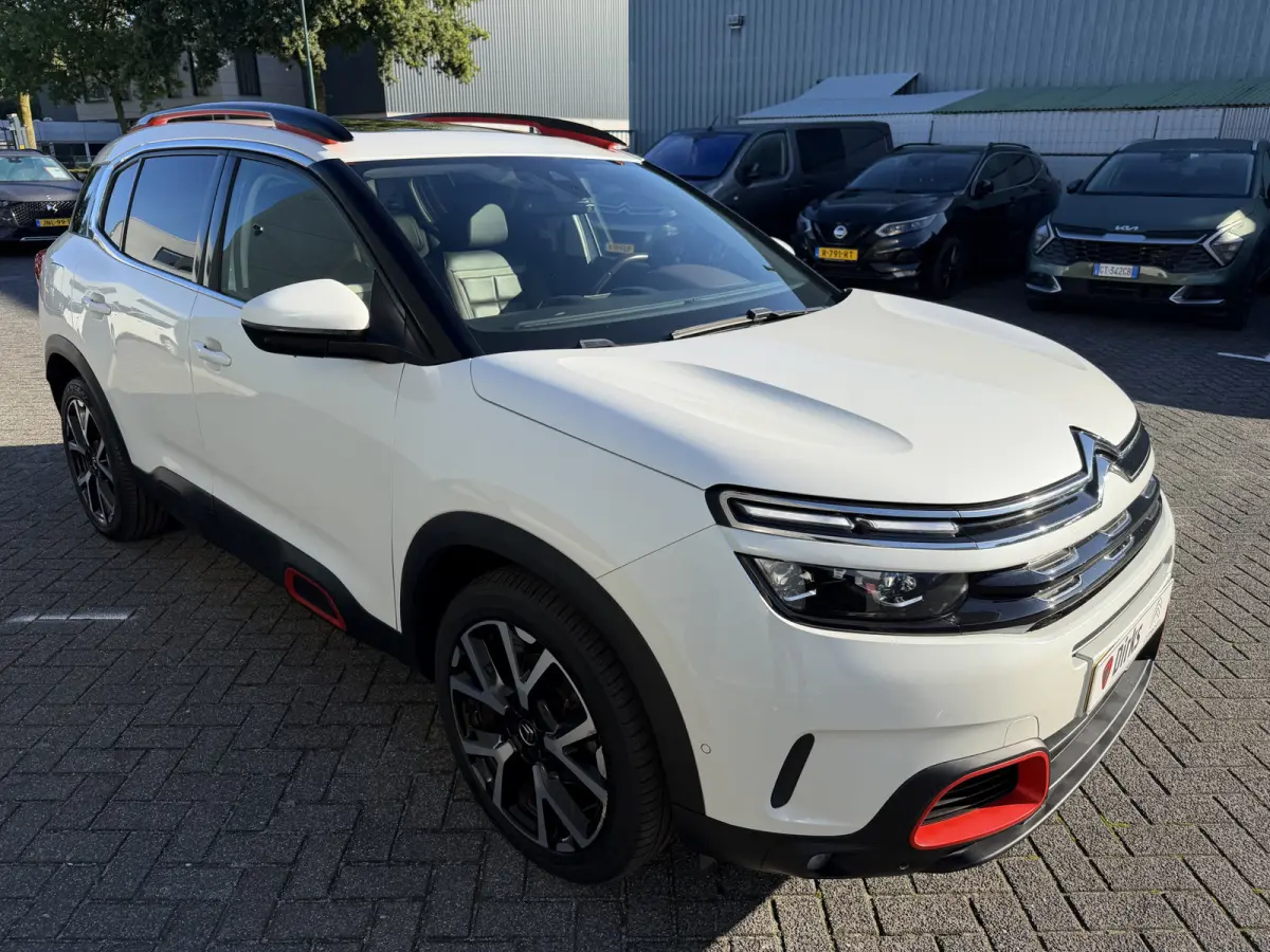 180pk Shine (Elektrisch Schuifdak - Trekhaak - Leder incl verwarming/massage/geheugen - Elektrische klep - LED - Grip Controle - Keyless Entry)