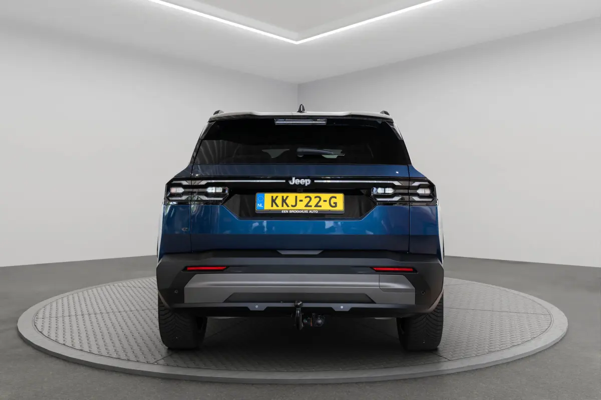 First Edition 74 kWh | Trekhaak | Navigatie | 360gr Camera | Keyless | All-Season Banden | Apple Carplay & Android Auto |