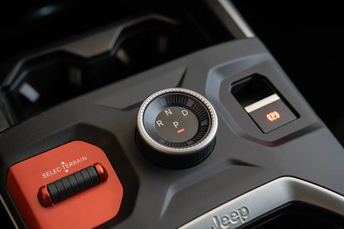 First Edition 74 kWh | Trekhaak | Navigatie | 360gr Camera | Keyless | All-Season Banden | Apple Carplay & Android Auto |
