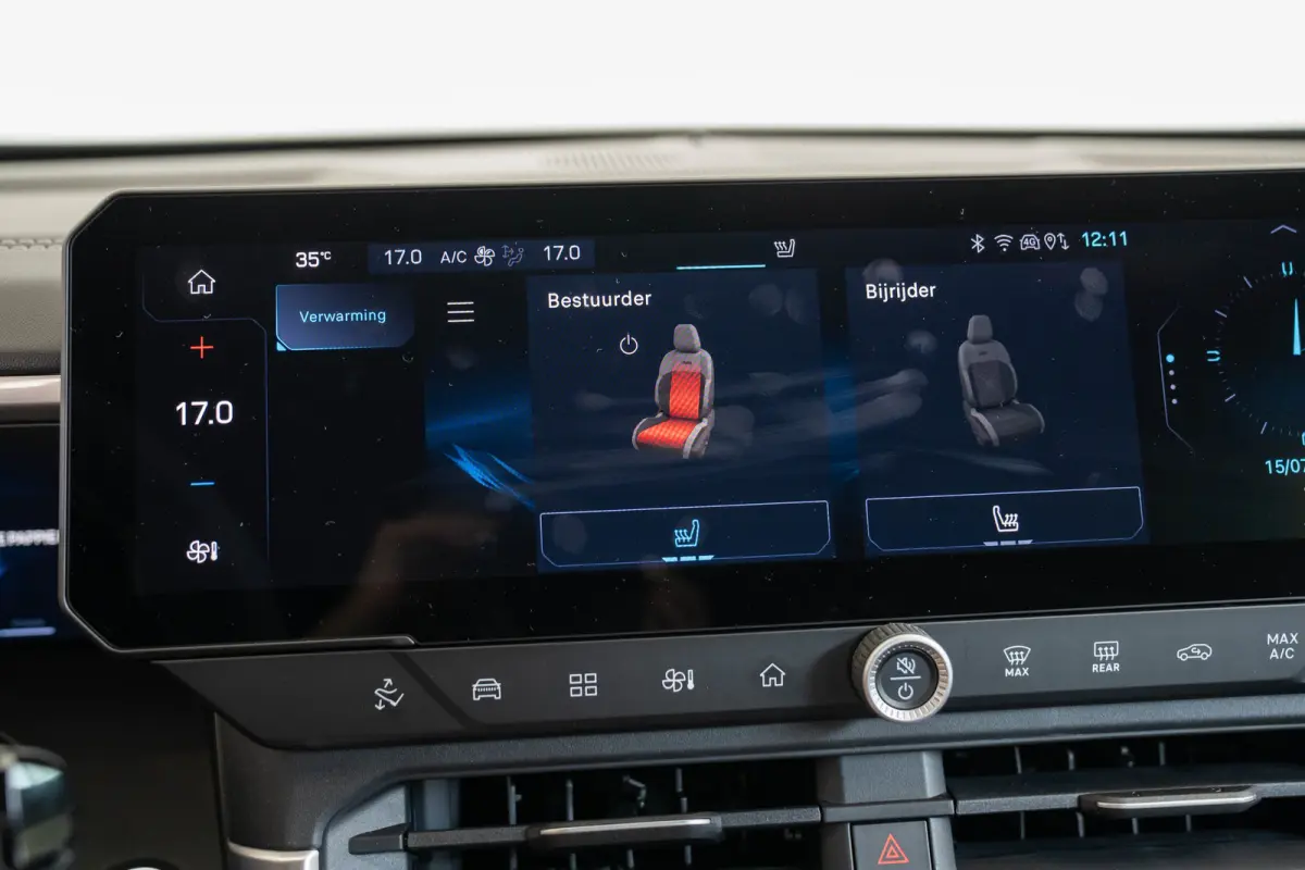 First Edition 74 kWh | Trekhaak | Navigatie | 360gr Camera | Keyless | All-Season Banden | Apple Carplay & Android Auto |