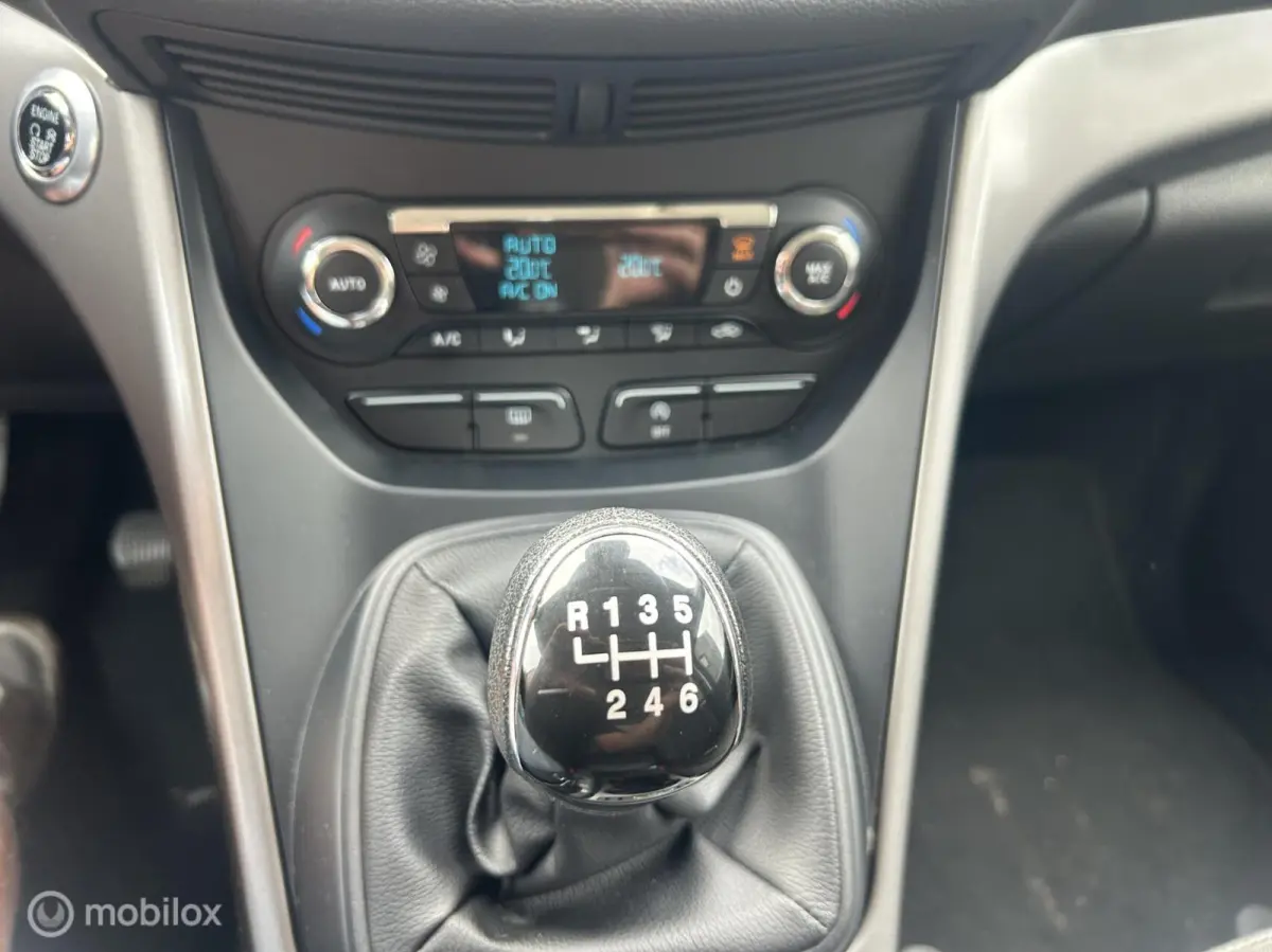 1.5 120 Pk 2016 1e eig Navi Trekh PDC