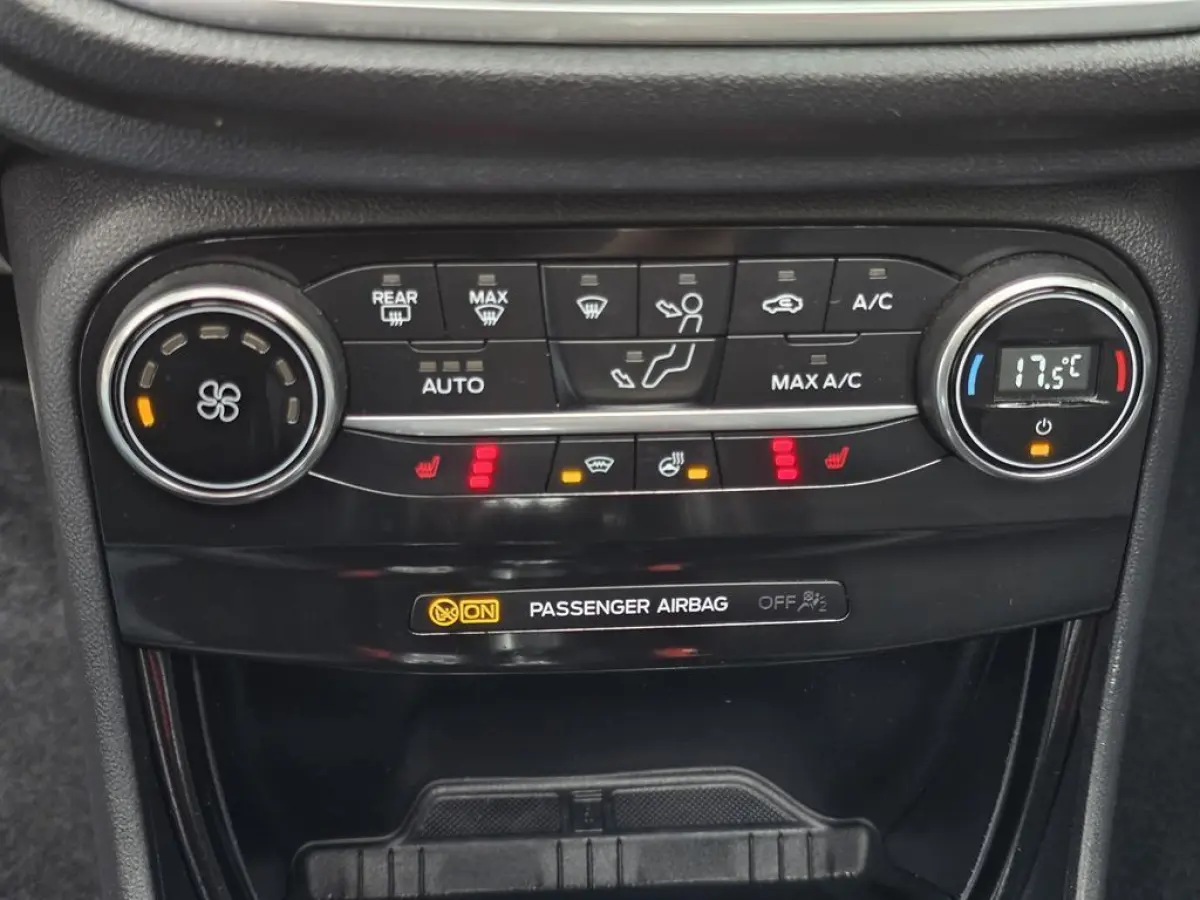 1.0 EcoBoost ST-Line X First Edition 155pk|Clima|Panodak|Leer|Navi|Led|B&O|Winterpack!!!!!