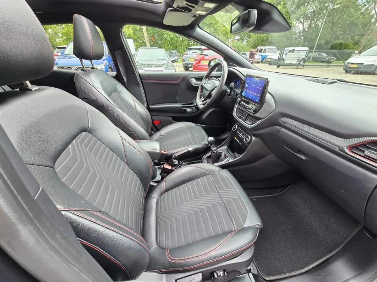 1.0 EcoBoost ST-Line X First Edition 155pk|Clima|Panodak|Leer|Navi|Led|B&O|Winterpack!!!!!