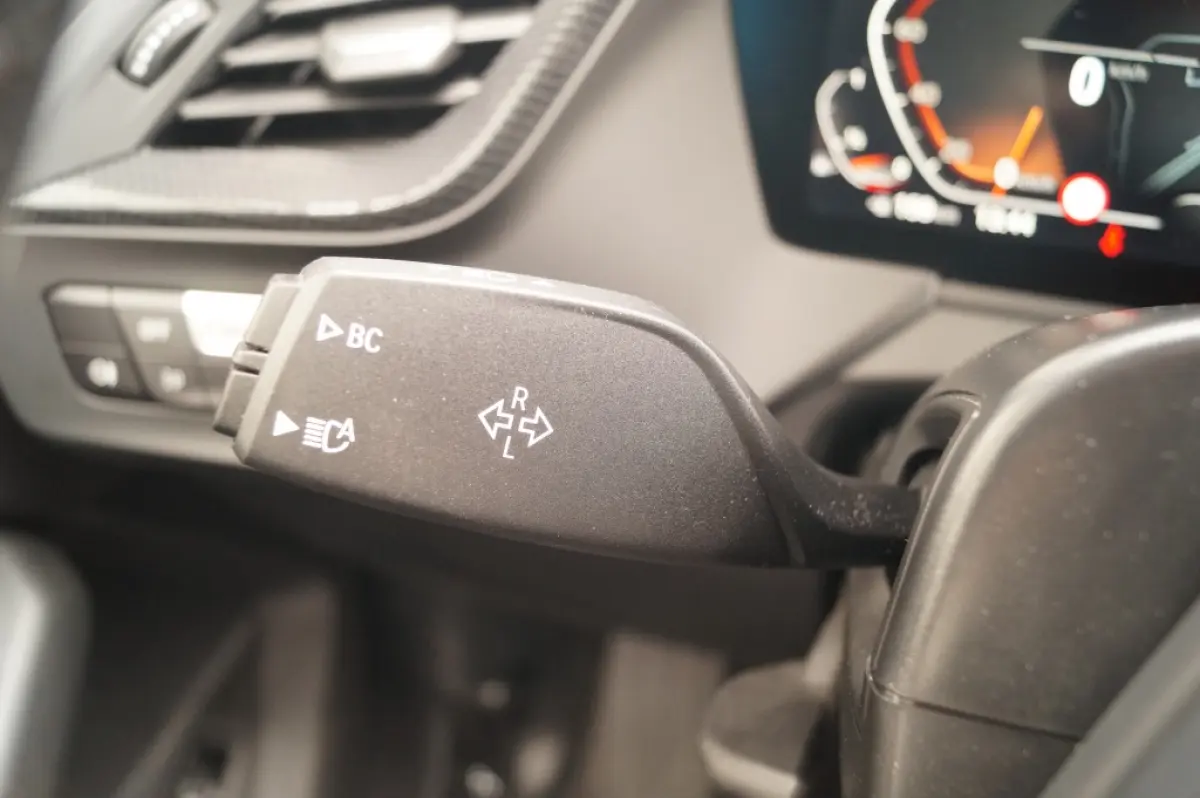 118i 136pk Automaat Sportline -NAVI-ECC-CAM-PDC-