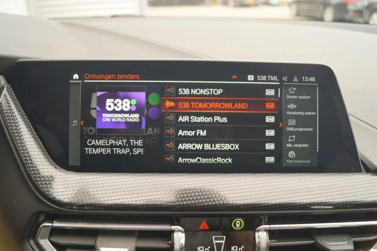 118i 136pk Automaat Sportline -NAVI-ECC-CAM-PDC-