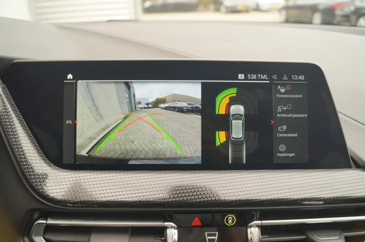 118i 136pk Automaat Sportline -NAVI-ECC-CAM-PDC-