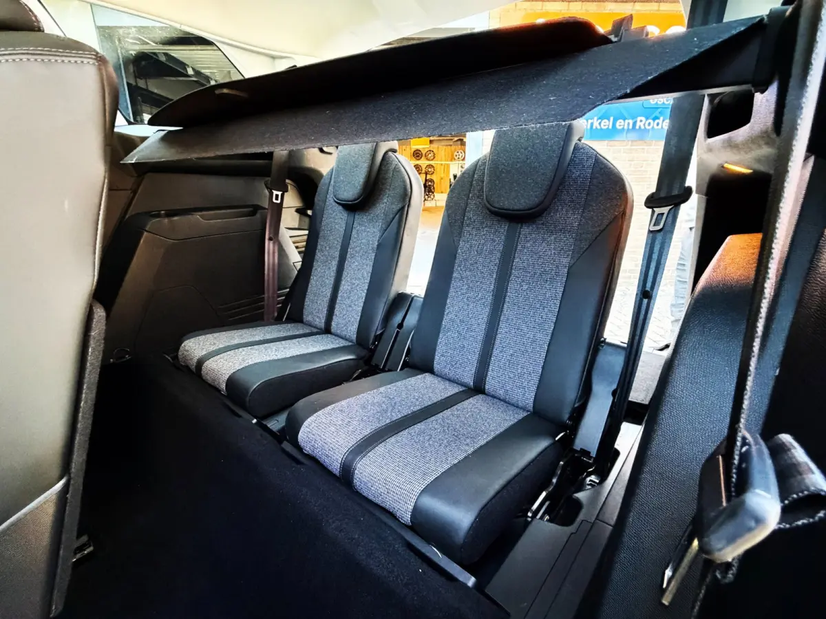 1.2 PureTech GT-Line 7 pers Carplay_Trekh_Navi_Leder