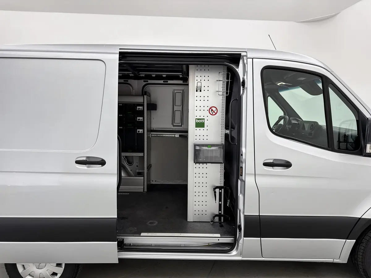 314 CDI L1H1 Inrichting Adaptieve cruise control Led Servicewagen Navigatie