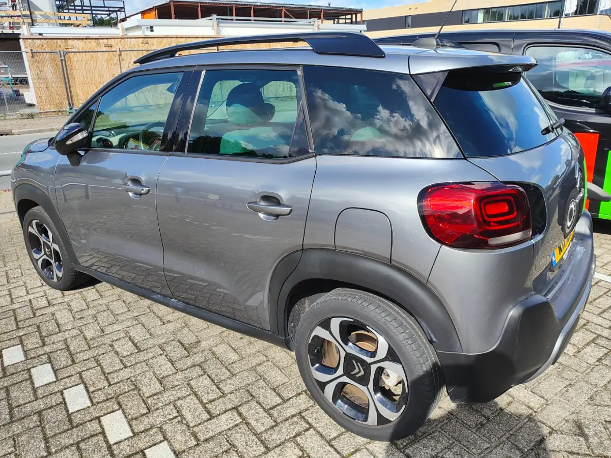 1.2 PureTech S&S Shine | Achterbank in delen neerklapbaar | Airco (automatisch) | Apple Carplay/Android Auto|telefoonintegratie premium