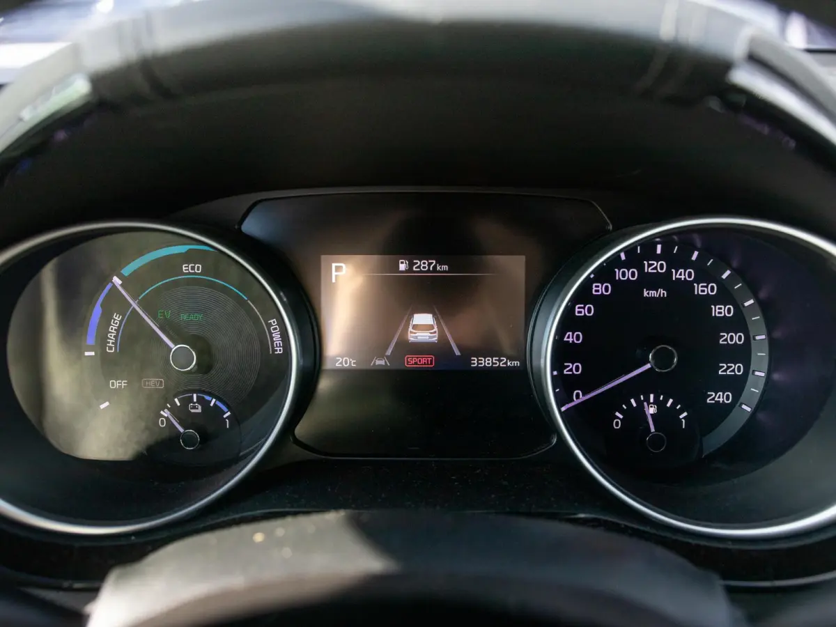 1.6 GDI PHEV DynamicLine l Camera l Carplay l Stoel Stuur Verwarming