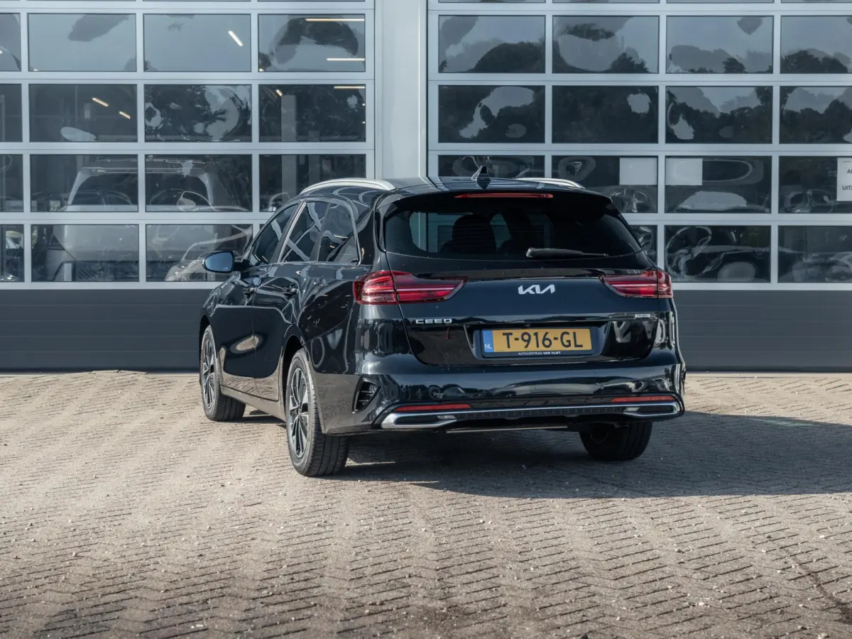 1.6 GDI PHEV DynamicLine l Camera l Carplay l Stoel Stuur Verwarming