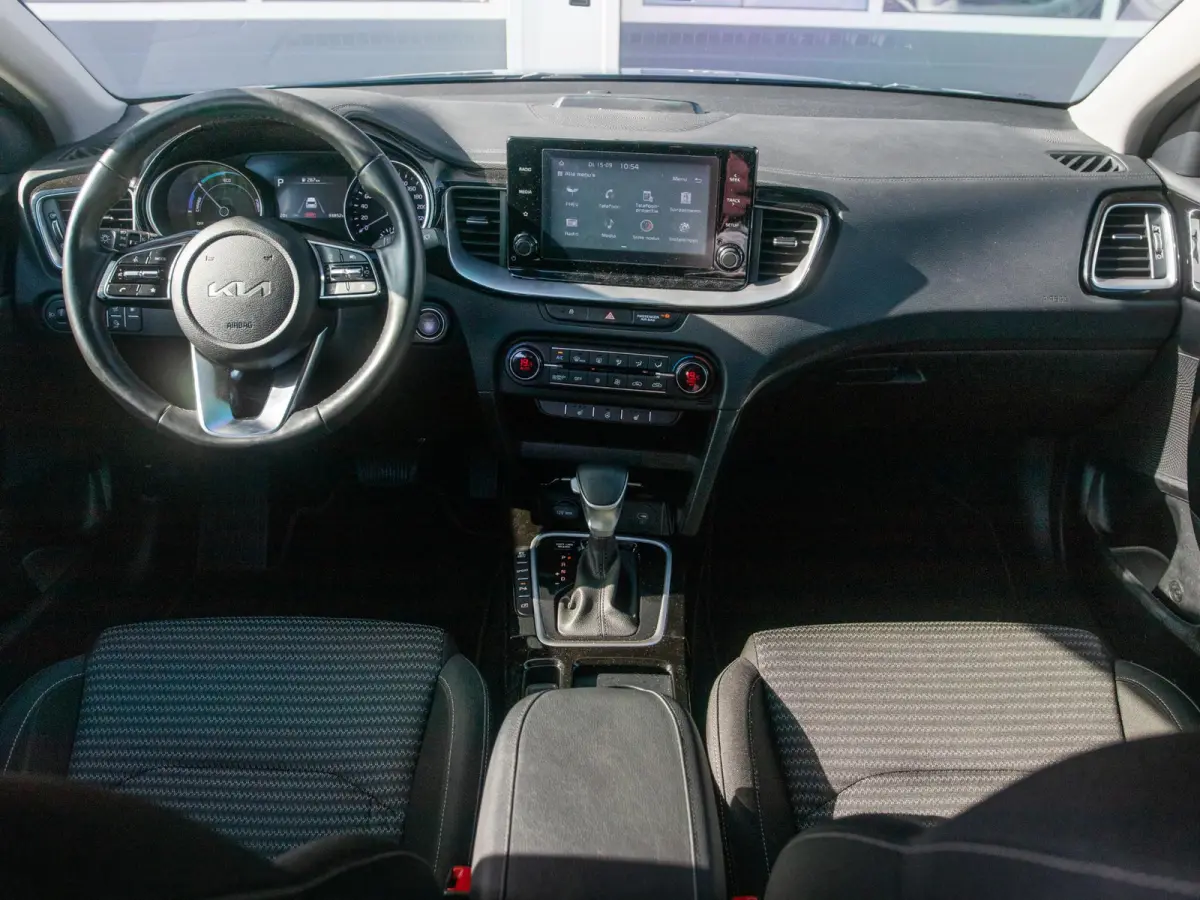 1.6 GDI PHEV DynamicLine l Camera l Carplay l Stoel Stuur Verwarming