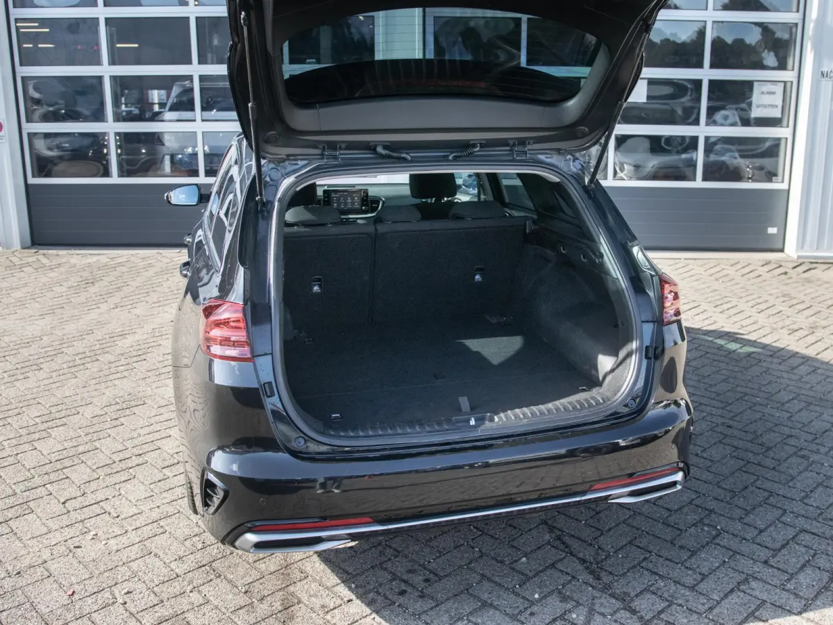 1.6 GDI PHEV DynamicLine l Camera l Carplay l Stoel Stuur Verwarming
