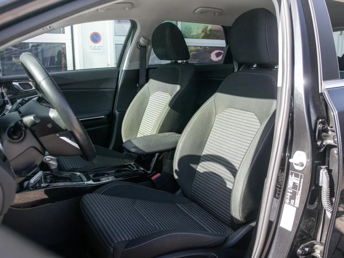1.6 GDI PHEV DynamicLine l Camera l Carplay l Stoel Stuur Verwarming