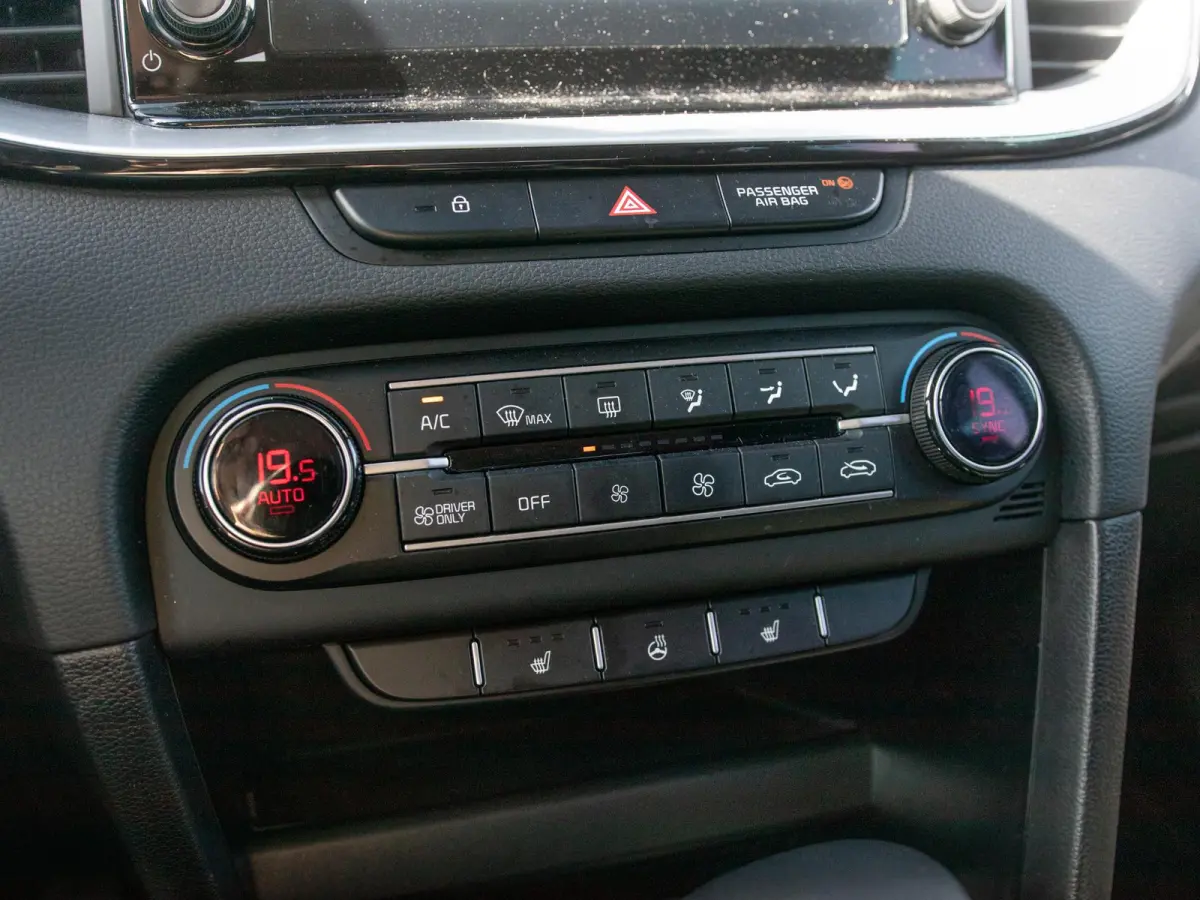 1.6 GDI PHEV DynamicLine l Camera l Carplay l Stoel Stuur Verwarming