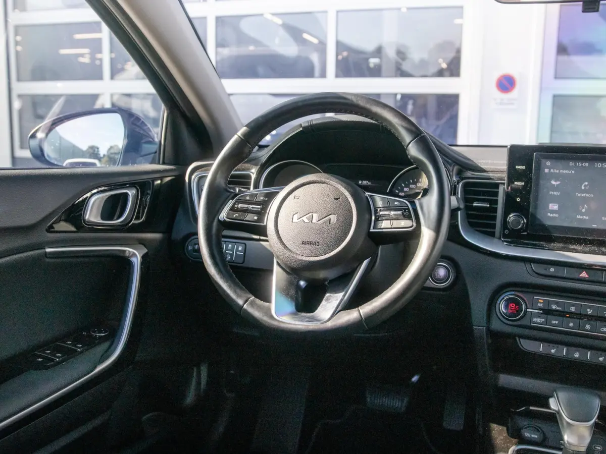 1.6 GDI PHEV DynamicLine l Camera l Carplay l Stoel Stuur Verwarming