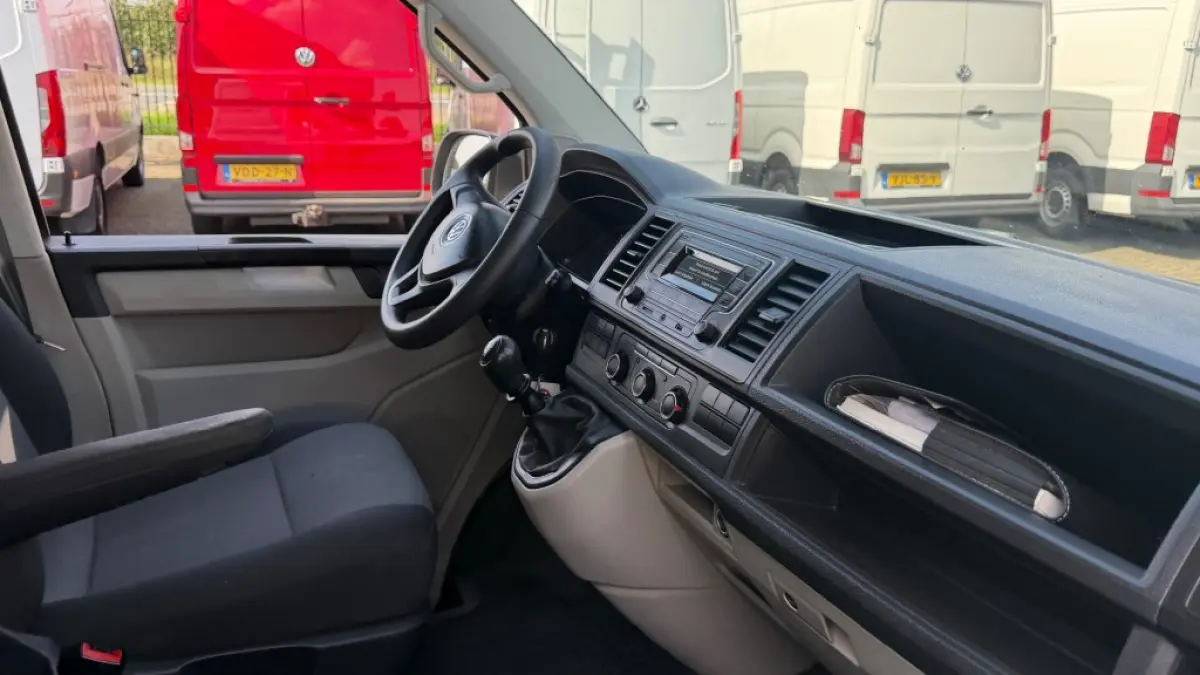 2.0 TDI 75KW 102PK L1H2 EURO 6 AIRCO/ CRUISE CONTROL/ PARKEERSENSOREN/ 100% DEALERONDERHOUDEN