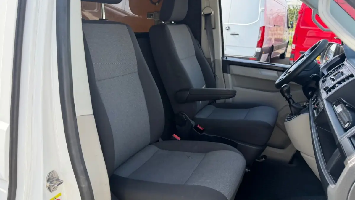 2.0 TDI 75KW 102PK L1H2 EURO 6 AIRCO/ CRUISE CONTROL/ PARKEERSENSOREN/ 100% DEALERONDERHOUDEN