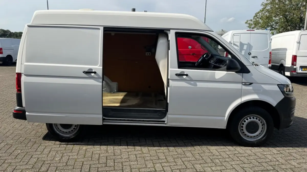 2.0 TDI 75KW 102PK L1H2 EURO 6 AIRCO/ CRUISE CONTROL/ PARKEERSENSOREN/ 100% DEALERONDERHOUDEN