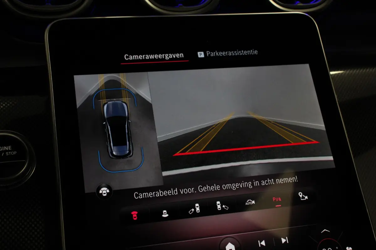 400e 4MATIC AMG Line PHEV  Navigatie Panorama dak Lederen bekleding Camera Electrisch bedienbare achterklep Trekhaak Adaptive cruise control