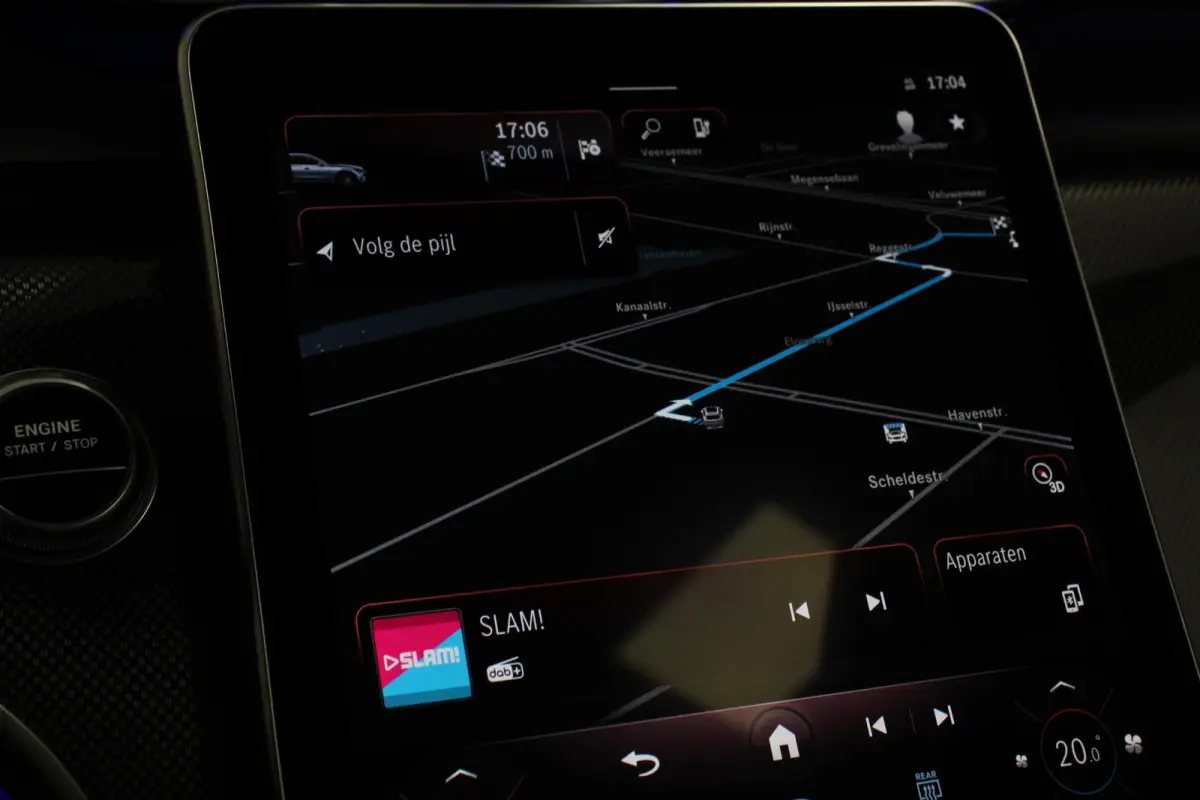 400e 4MATIC AMG Line PHEV  Navigatie Panorama dak Lederen bekleding Camera Electrisch bedienbare achterklep Trekhaak Adaptive cruise control