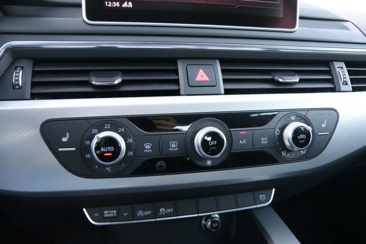 2.0 TFSI 190pk S-tronic Sport Lease edition | Trekhaak | Stoelverwarming | Virtual Cockpit | Cruise Control