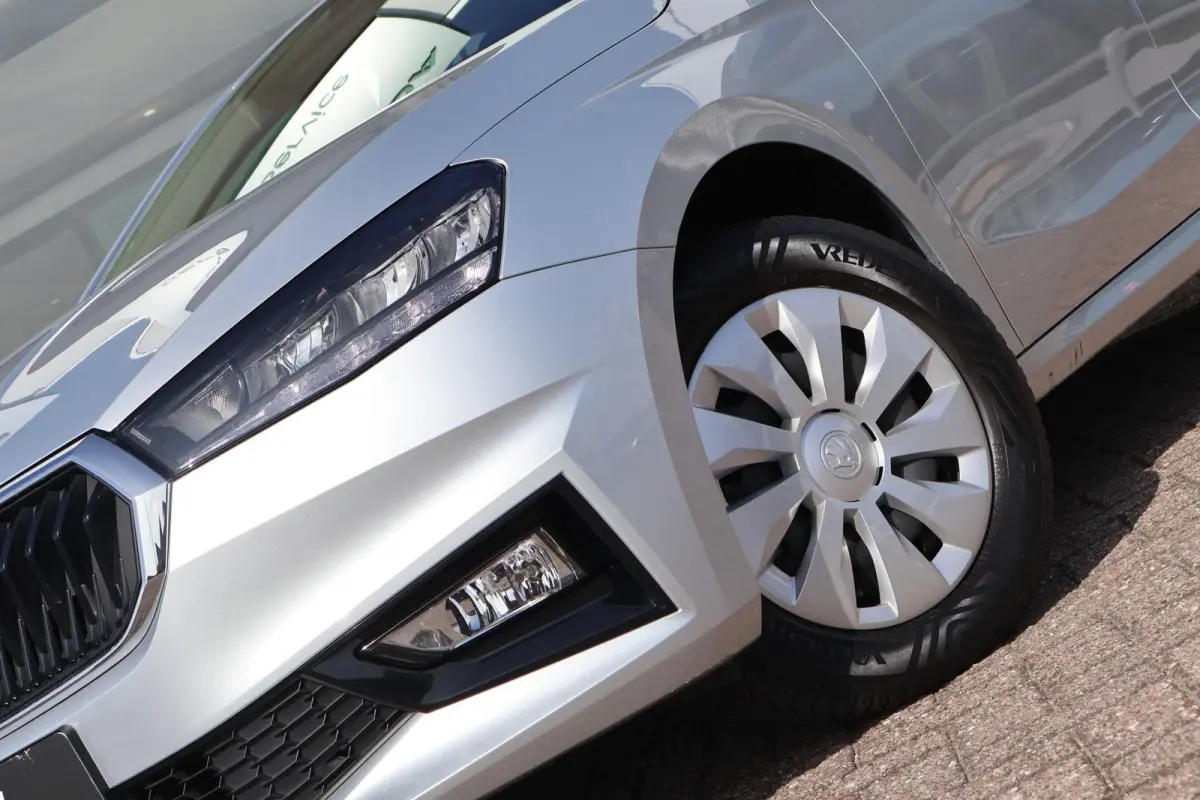 1.0 TSI 95pk Essence | PDC | Cruise Control | Carplay