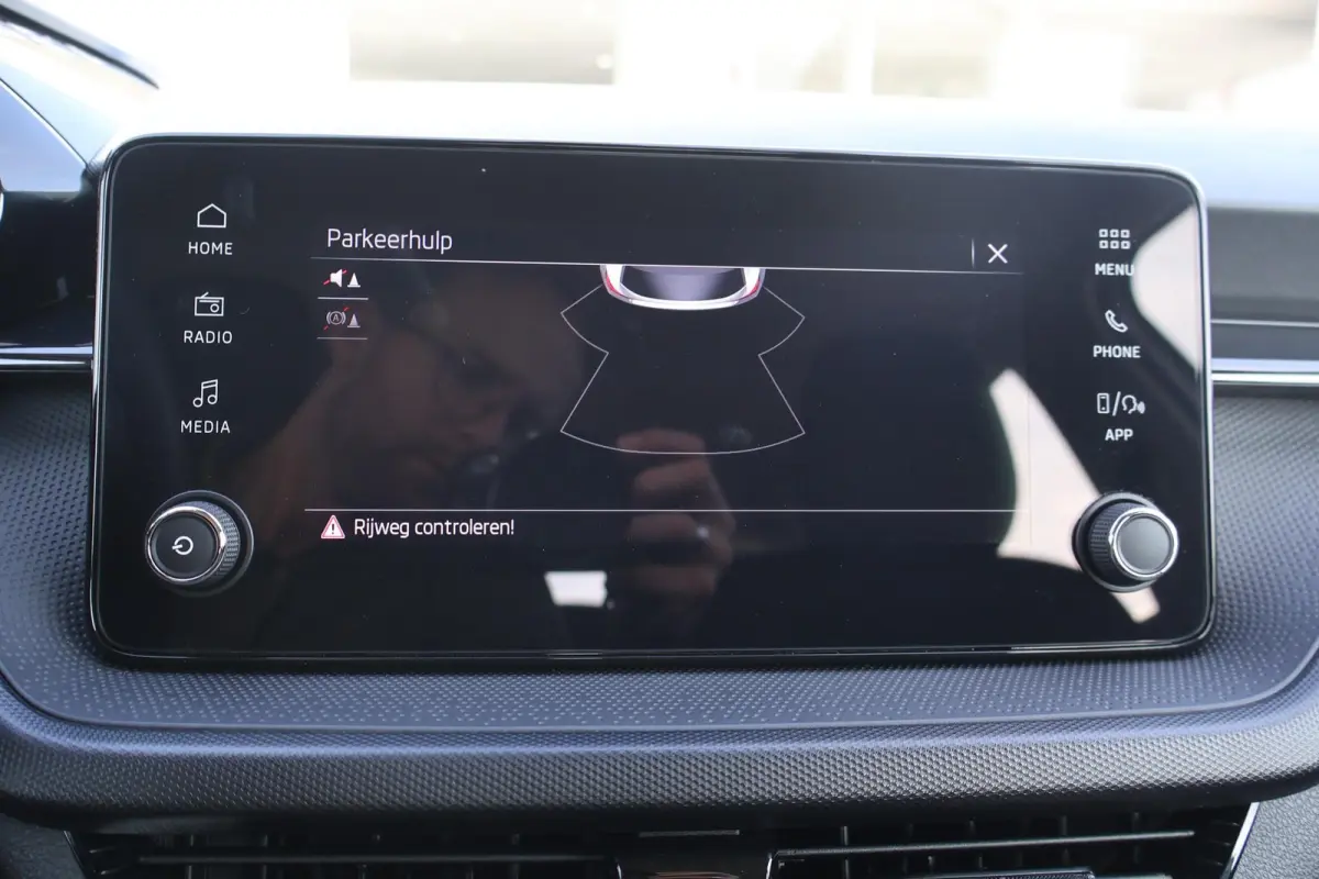 1.0 TSI 95pk Essence | PDC | Cruise Control | Carplay