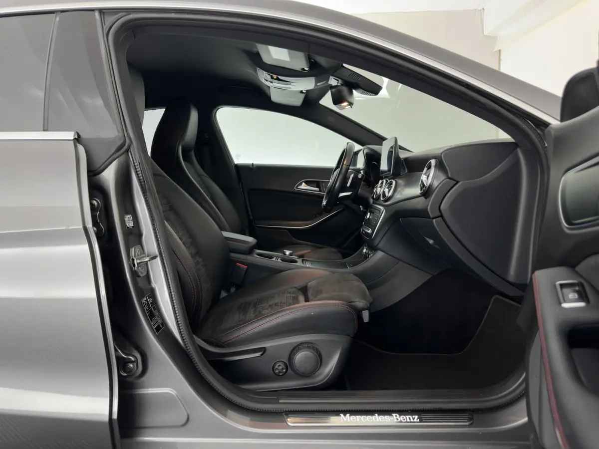 180 AMG-Styling Business Solution Aut. *LEATHER-MICROFIBRE | FULL-LED | HEATED-SPORTSEATS | AMBIENTLIGHT | NAVI-FULLMAP | CAMERA | PRIVACY-GLASS | DYNAMIC-SELECT | SHIFTPADDLES | 18''ALU*