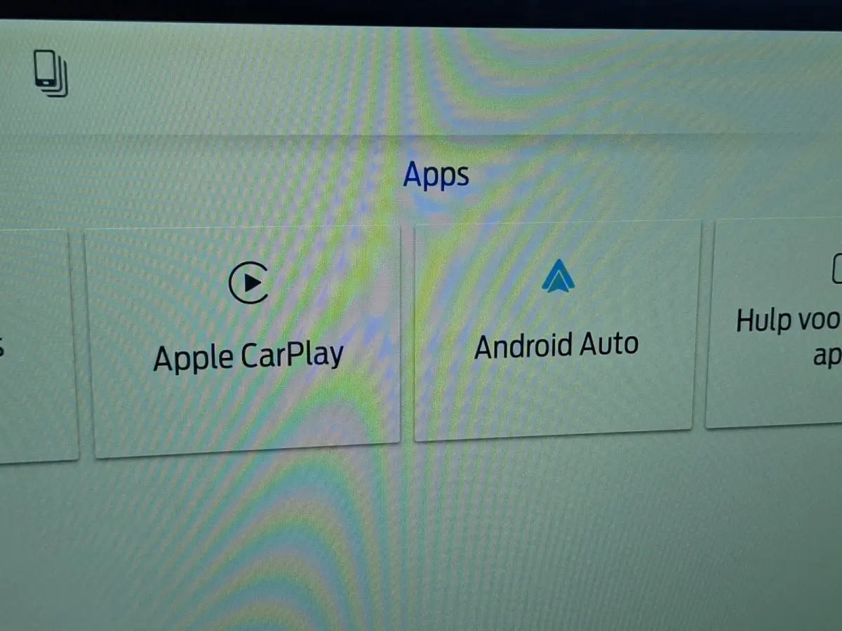 Cust. 340 L2H1 Limited 71 kWh | Navigatie/Android/Apple Carplay | LM Velgen 17" | Verwarmde Voorstoelen/Stuur/Voorruit | PDC Voor en Achter + Achteruitrijcamera | Cruise Control | Airco |