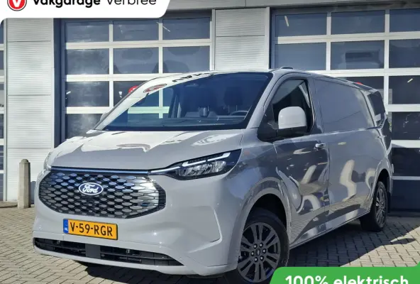 Cust. 340 L2H1 Limited 71 kWh | Navigatie/Android/Apple Carplay | LM Velgen 17" | Verwarmde Voorstoelen/Stuur/Voorruit | PDC Voor en Achter + Achteruitrijcamera | Cruise Control | Airco |