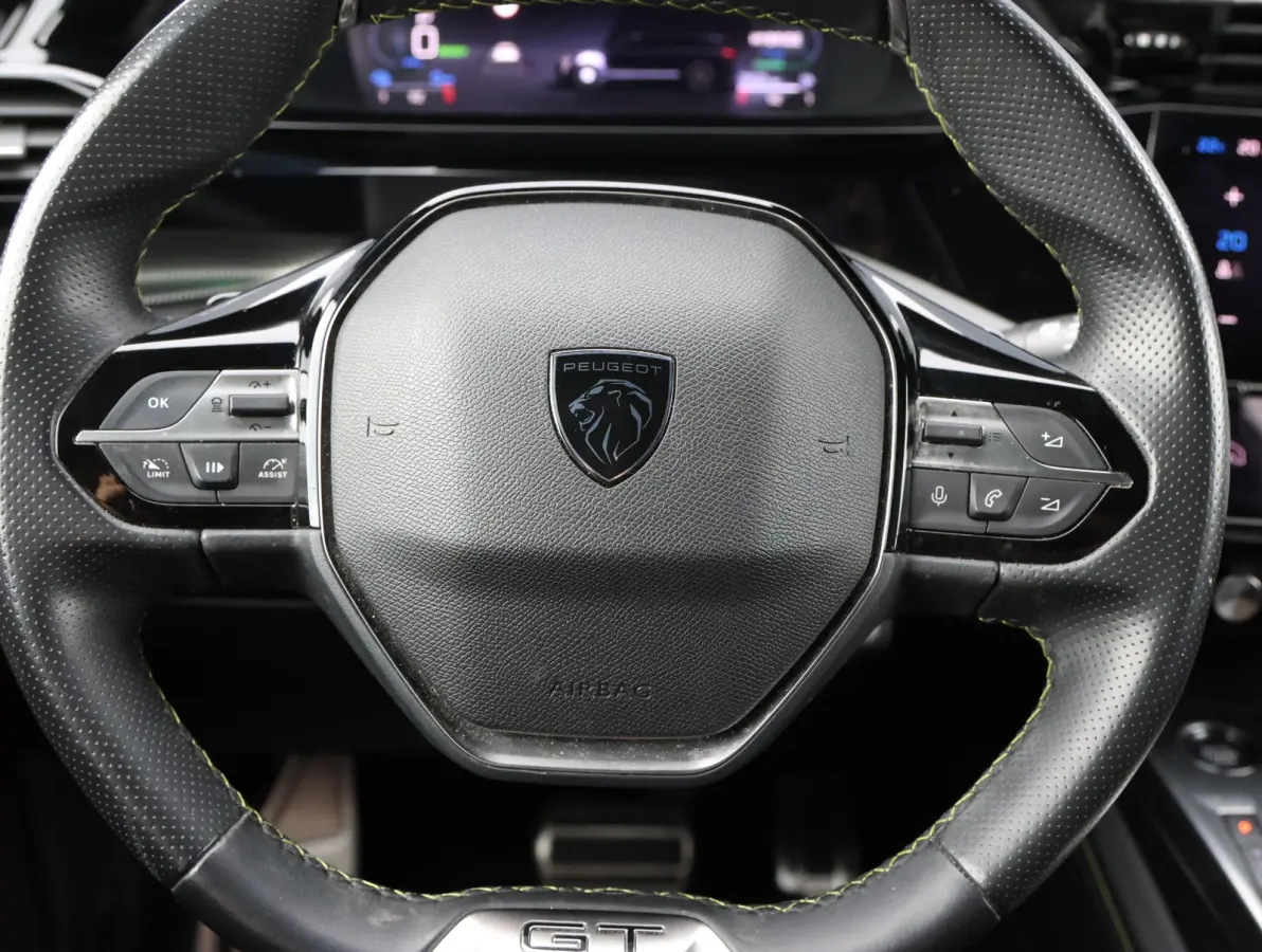 1.6 HYbrid 180 GT Pack Business