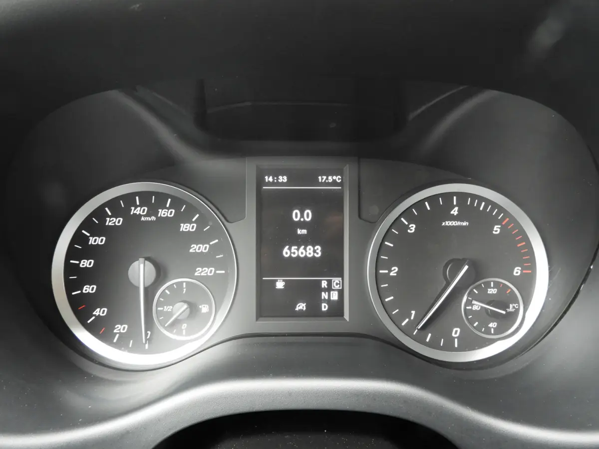 119 CDI Lang AUT | LED | NAV | CAMERA | TREKHAAK