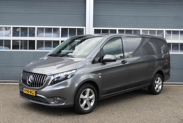 119 CDI Lang AUT | LED | NAV | CAMERA | TREKHAAK