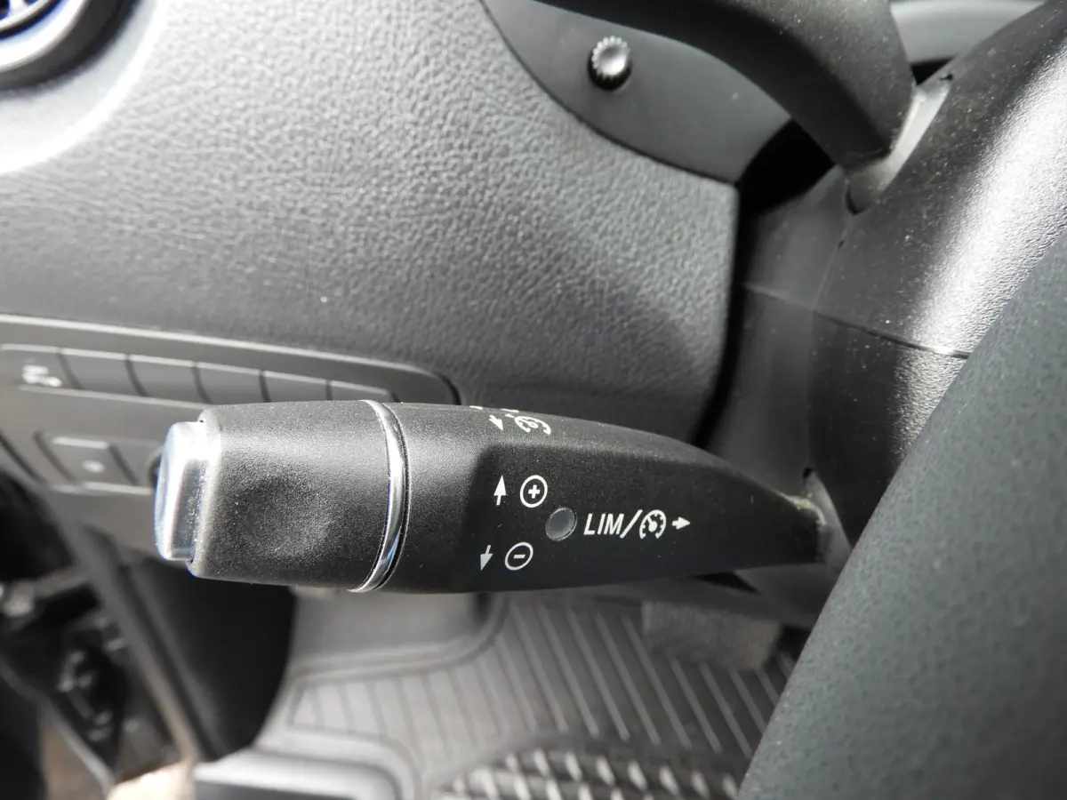 119 CDI Lang AUT | LED | NAV | CAMERA | TREKHAAK