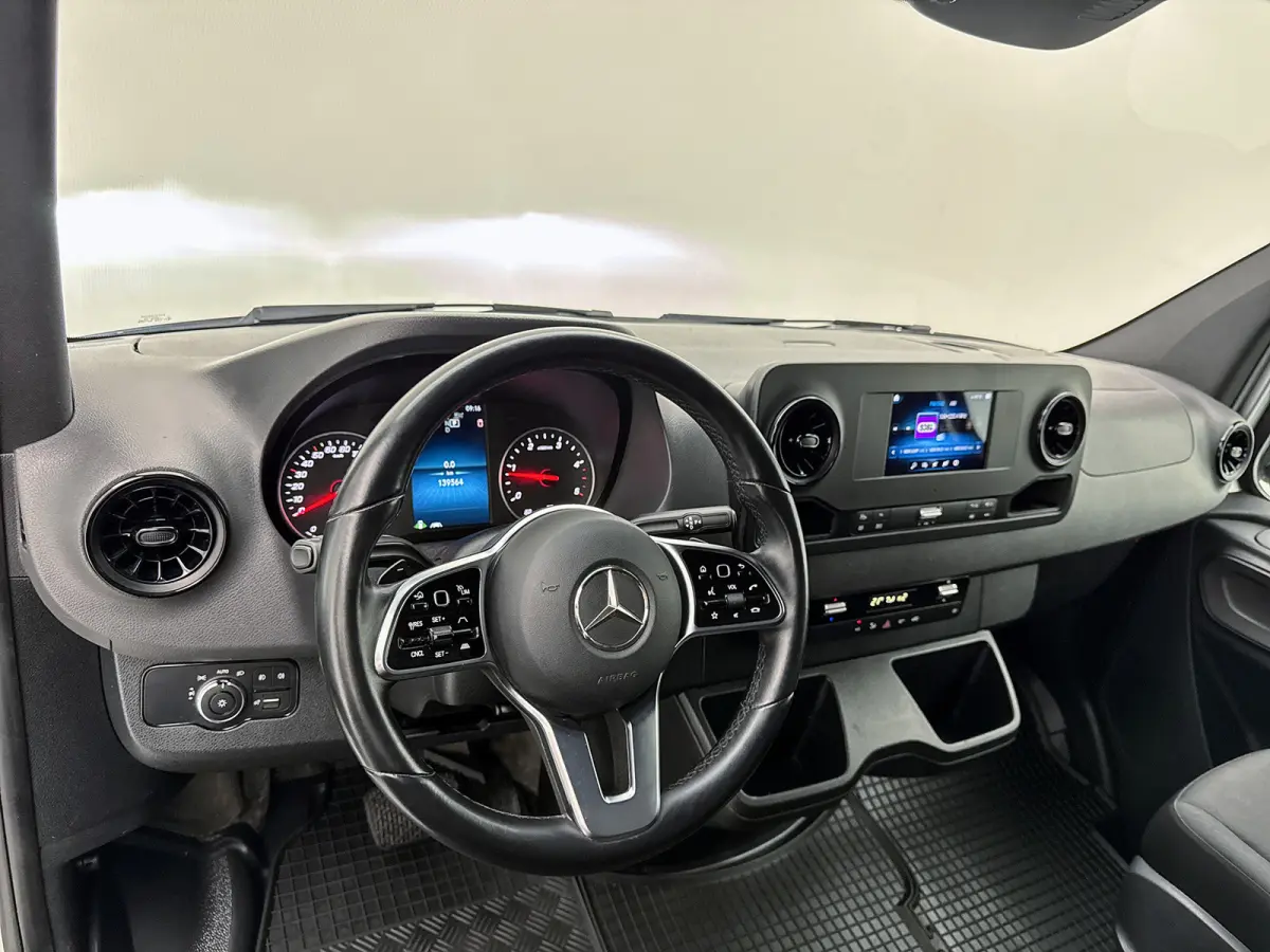 314 CDI L1H1 Inrichting Adaptieve cruise control Led Servicewagen Navigatie