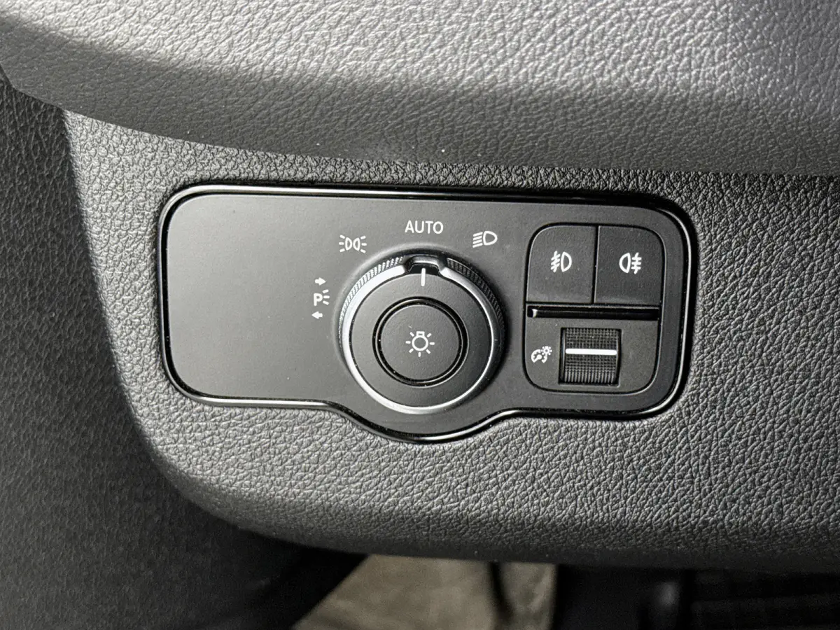 314 CDI L1H1 Inrichting Adaptieve cruise control Led Servicewagen Navigatie