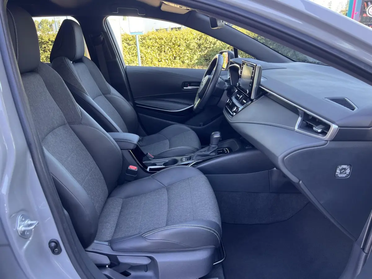 1.8 Hybrid Business Dealer NAP