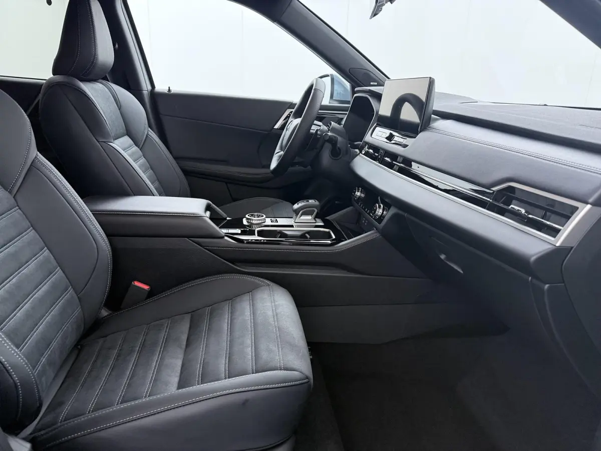 2.4 PHEV Business Edition | 8 Jaar Garantie! | Stoelverwarming | Adaptieve cruise control | Dodehoekdetectie