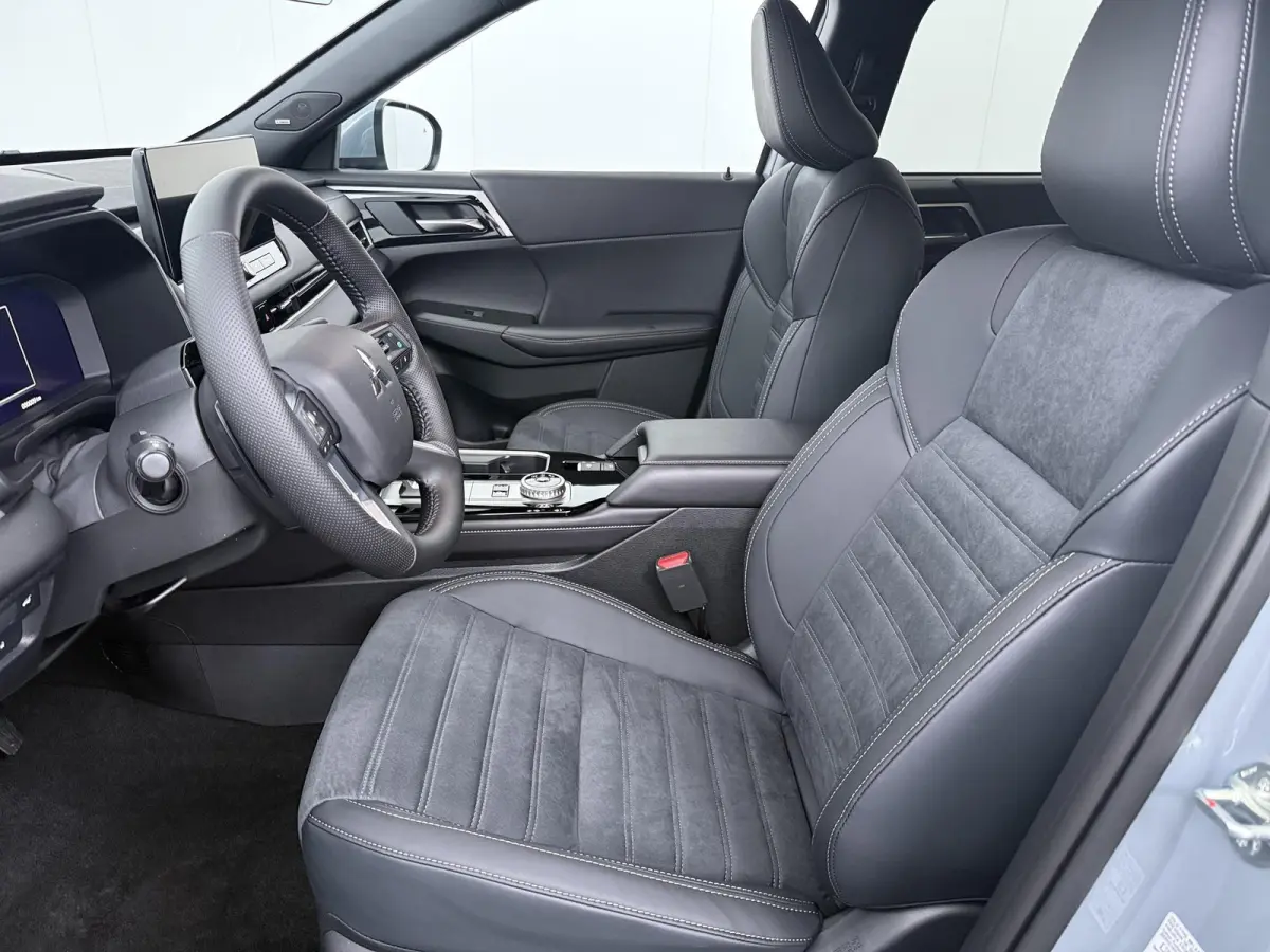 2.4 PHEV Business Edition | 8 Jaar Garantie! | Stoelverwarming | Adaptieve cruise control | Dodehoekdetectie